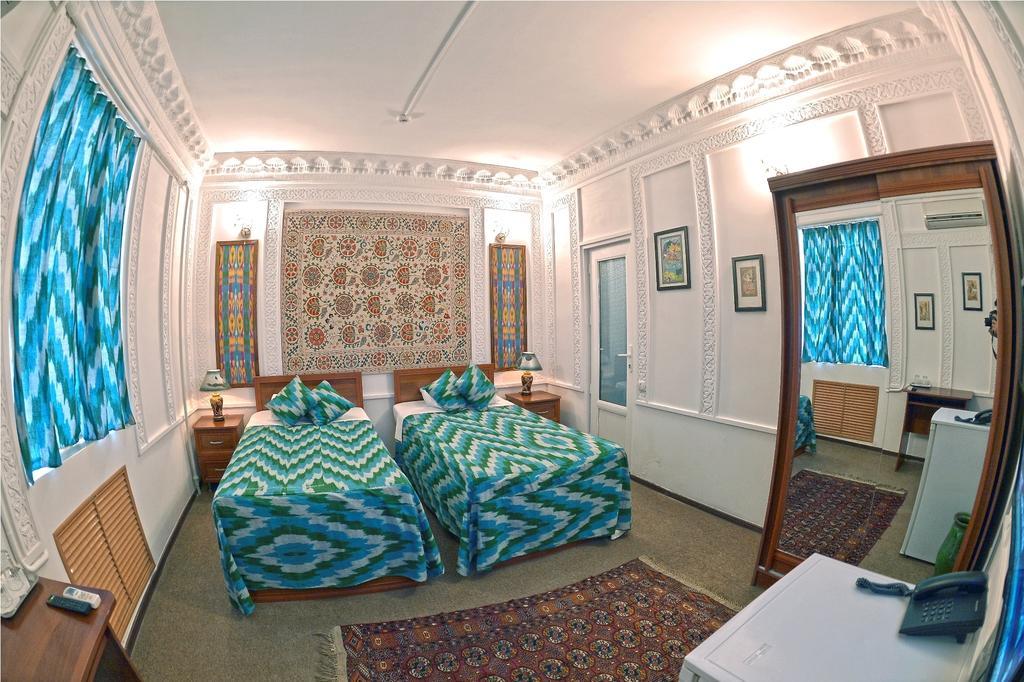 Minzifa Inn بخارى الغرفة الصورة