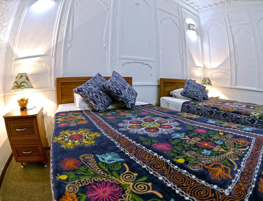 Minzifa Inn بخارى الغرفة الصورة