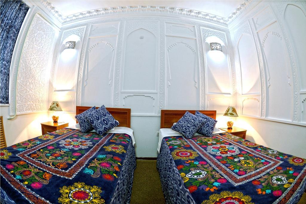 Minzifa Inn بخارى المظهر الخارجي الصورة